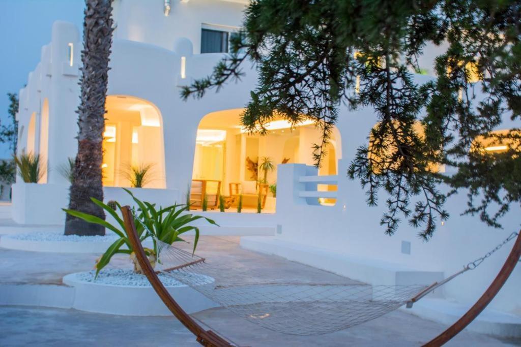 B&B Valentino Luxury Rooms By Salentolimit Porto Cesareo Exterior photo